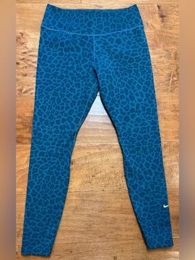 Nike Dri-FIT Emerald Green Leopard Print Athletic Leggings M